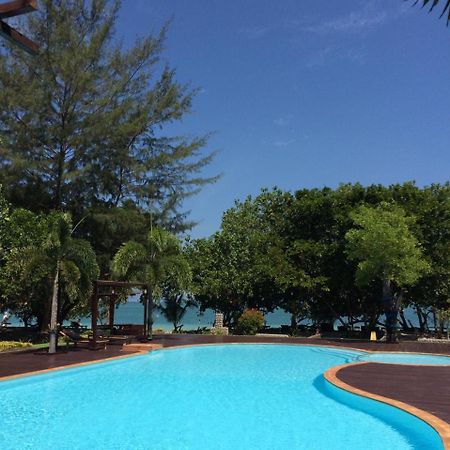 Phayam Cottage Resort Koh Phayam Luaran gambar